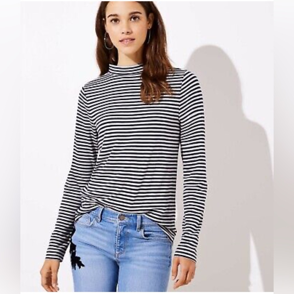Ann Taylor LOFT: Striped Sweater